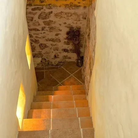 Stone House And Clio * Vrbanj